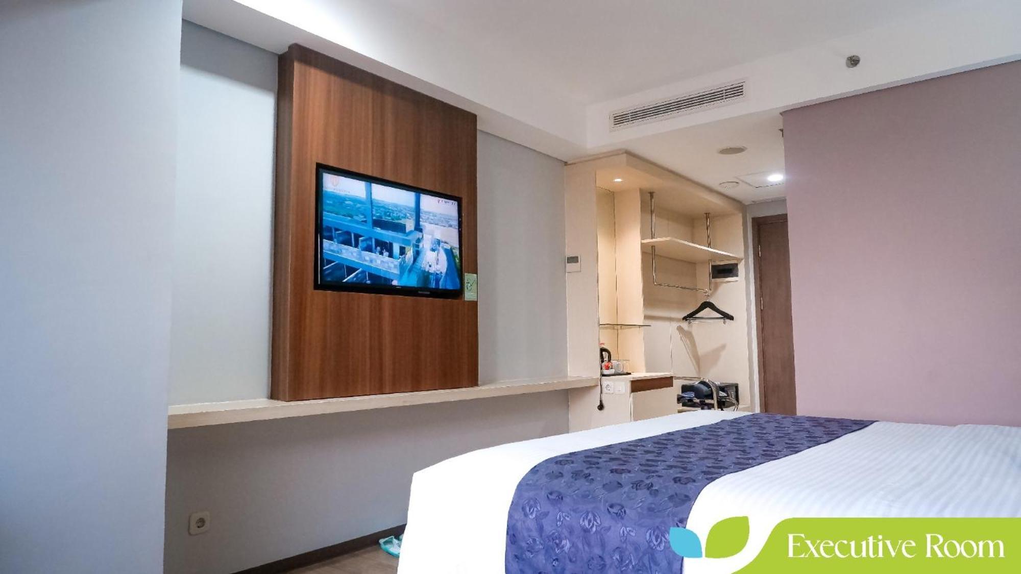 Hotel Ayola Sunrise Mojokerto Exteriör bild